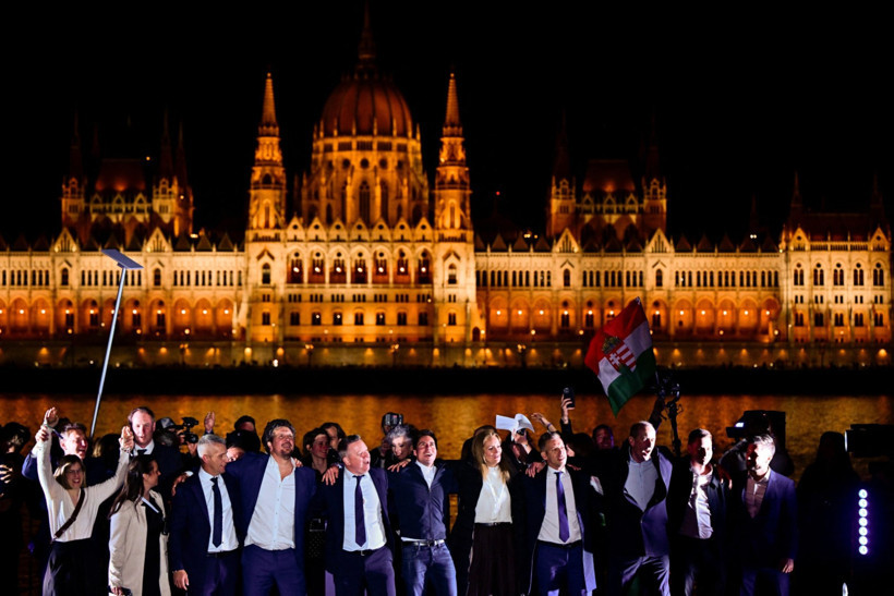 Bütün dünyanın izlediği seçimi onlar da kaybetti... Kim bu Viktor Orban'ı deviren Peter Magyar? - Resim : 3