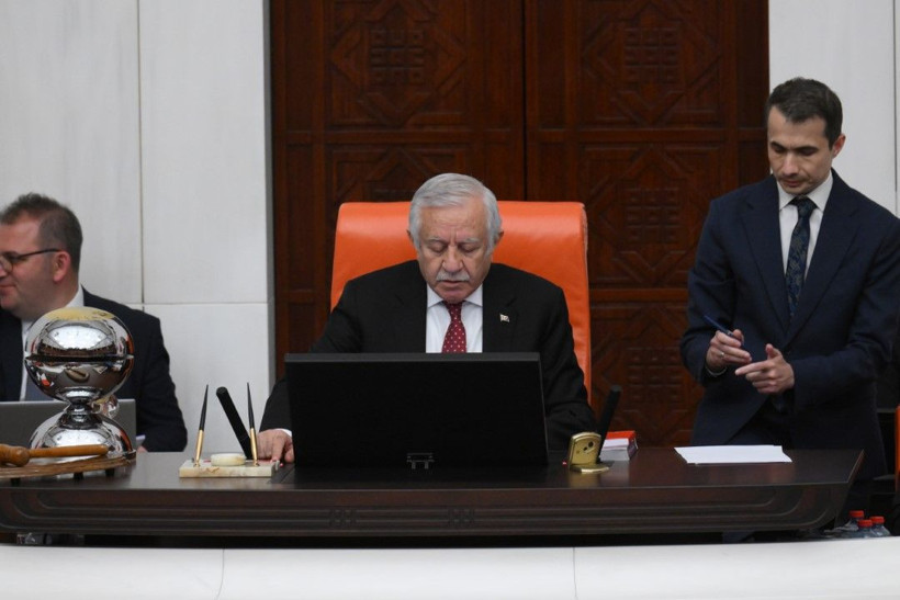 Meclis'te tartışma: 'Burada babanızın çiftliği yok, geleceksiniz' - Resim: 3