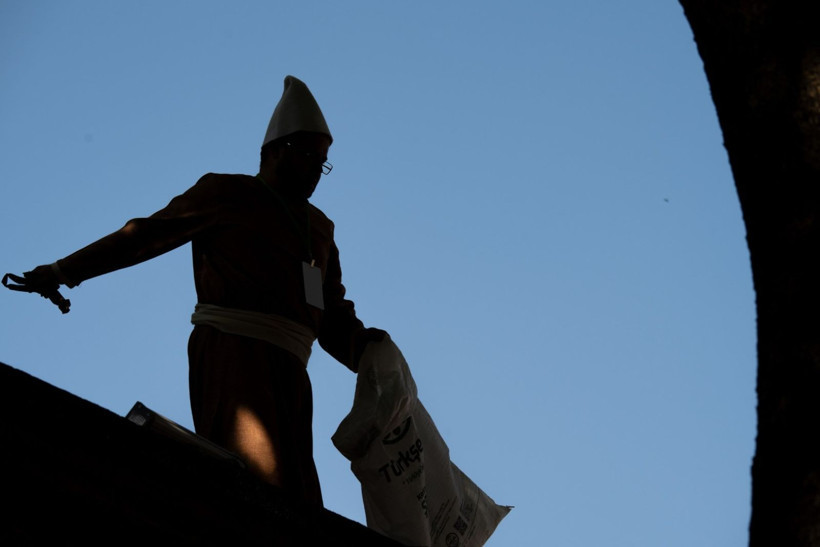 Mesir coşkusu izdihama dönüştü! 10 ton macun için on binler birbirine girdi - Resim: 7