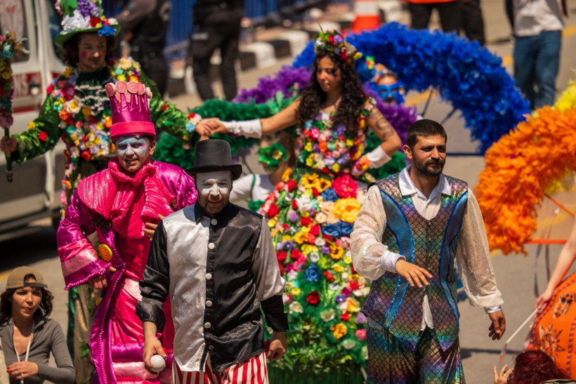 Mesir coşkusu izdihama dönüştü! 10 ton macun için on binler birbirine girdi - Resim: 13