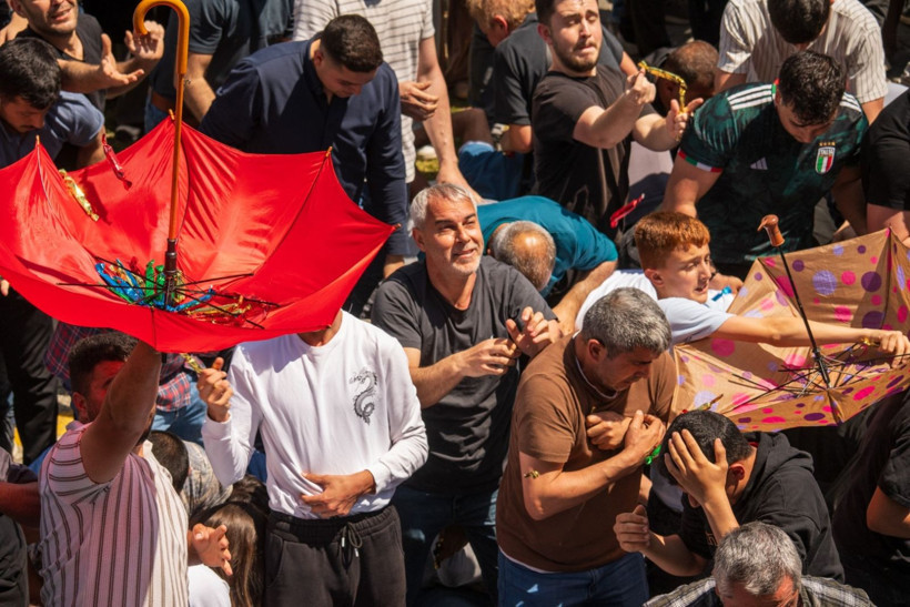 Mesir coşkusu izdihama dönüştü! 10 ton macun için on binler birbirine girdi - Resim: 18