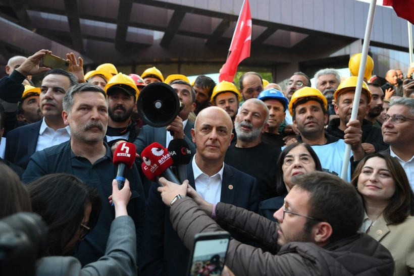 Direnen madenciler kazandı! İşçilerden sevinç gösterisi - Resim: 34