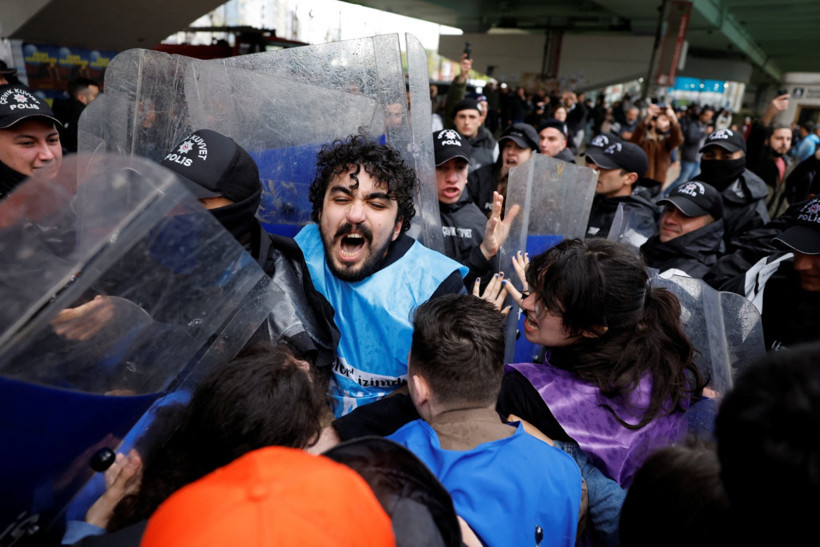 Taksim'e 1 Mayıs ablukası: Gözaltılar var - Resim : 4