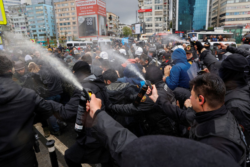 Taksim'e 1 Mayıs ablukası: Gözaltılar var - Resim : 5
