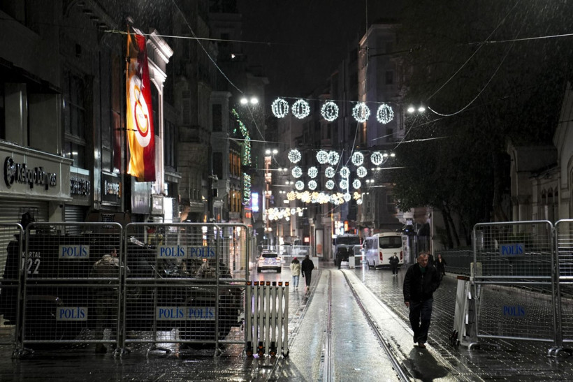 İstanbul'a 1 Mayıs ablukası: Taksim, Şişli, Kadıköy ve Okmeydanı'nda sert önlemler - Resim: 24
