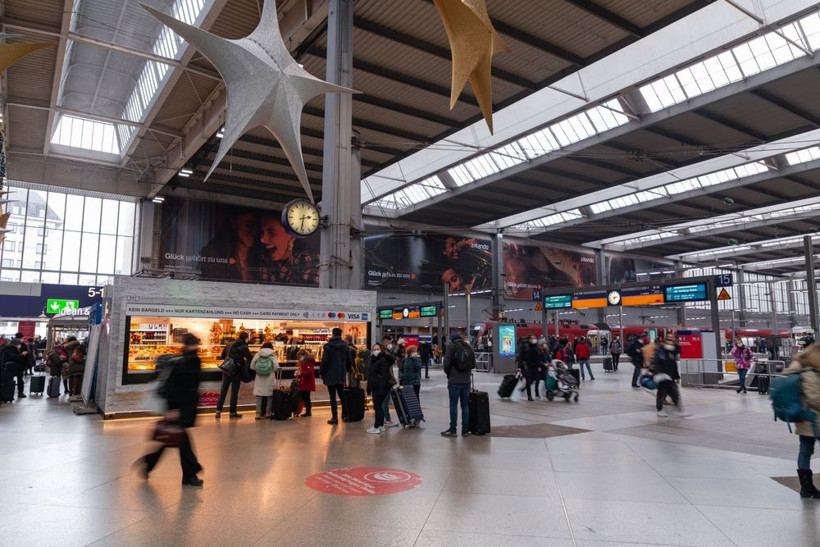 Dünyanın en lüks tren istasyonları belli oldu - Resim: 17
