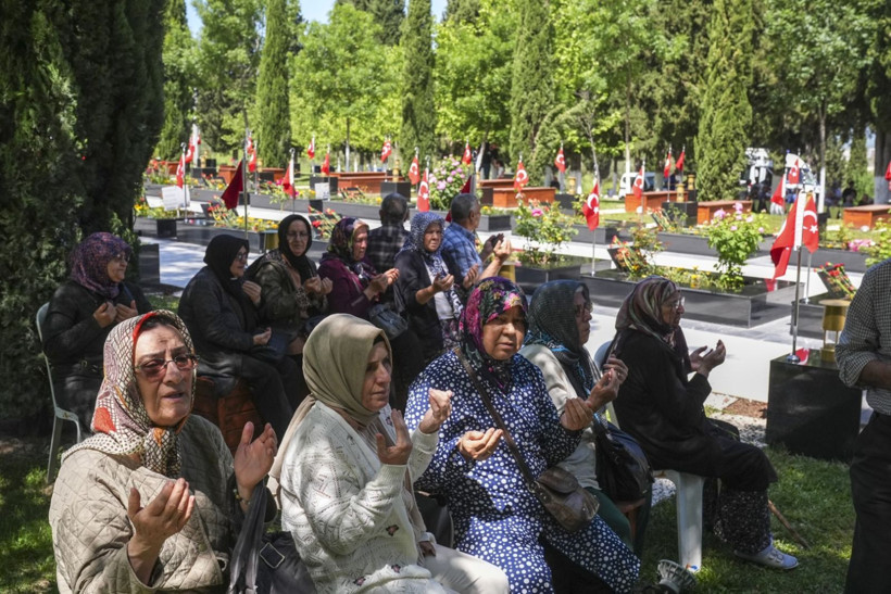 Soma'da 12'nci yıl anması - Resim: 14