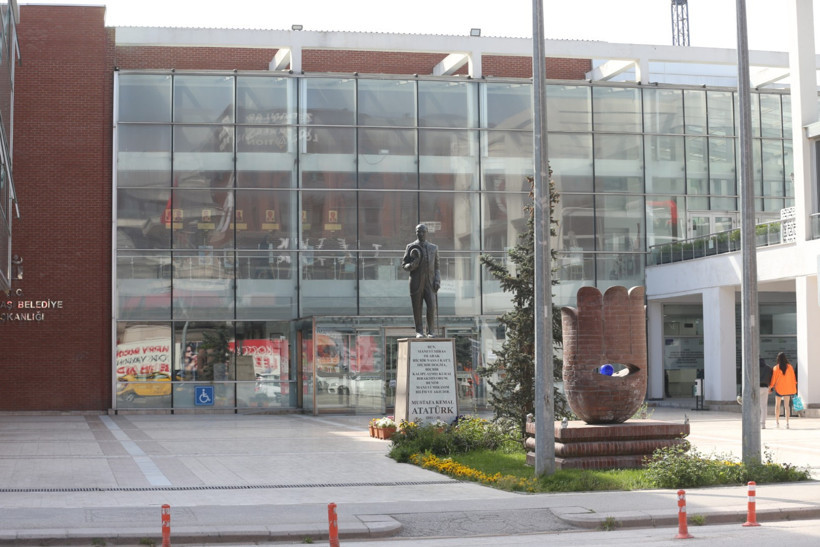 CHP'li bir belediyeye daha operasyon - Resim : 1