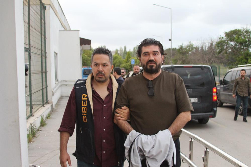 Gözaltına alınan Rasim Ozan Kütahyalı: Bir yanlış anlaşılma var - Resim : 1