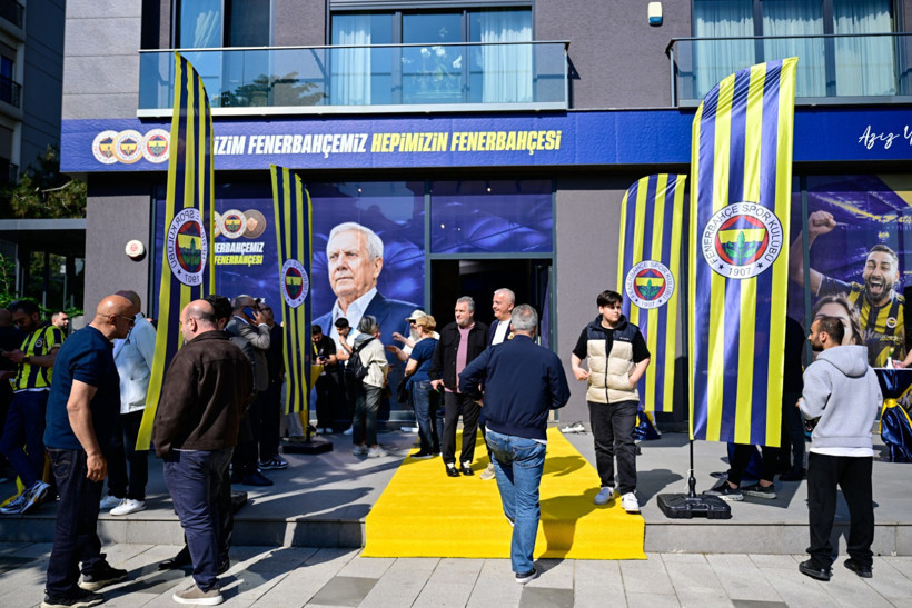 Aziz Yıldırım'ın ekibindeki Mahmut Uslu'dan Fatih Terim hatırlatması - Resim : 1
