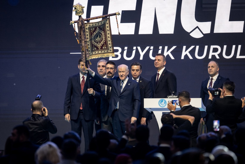 Bahçeli: Terörsüz Türkiye hedefinde büyük sorumluluk aldık - Resim : 1