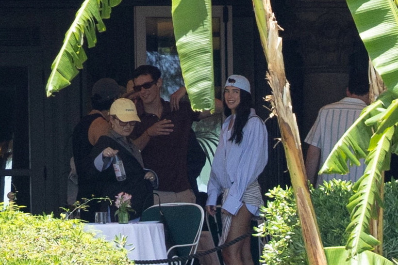 Dua Lipa'nın düğünü öncesinde yoğun hareketlilik - Resim : 1