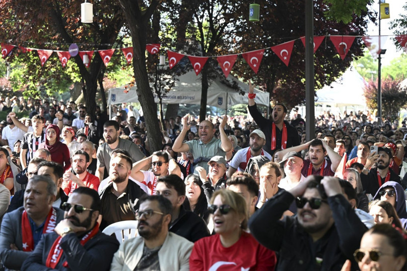 Dünya Kupası heyecanı meydanlara taştı: Hevesler kursakta kaldı - Resim: 16