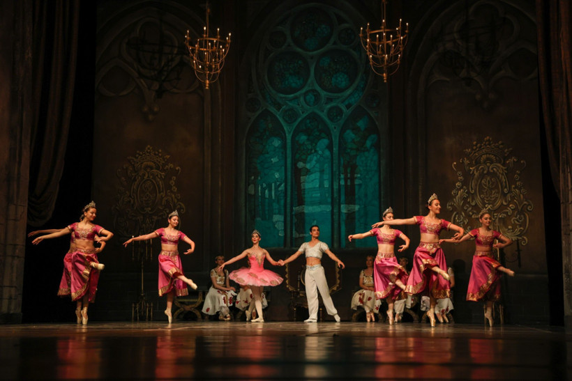 Konservatuarda erkek dansçı sıkıntısı - Resim : 1