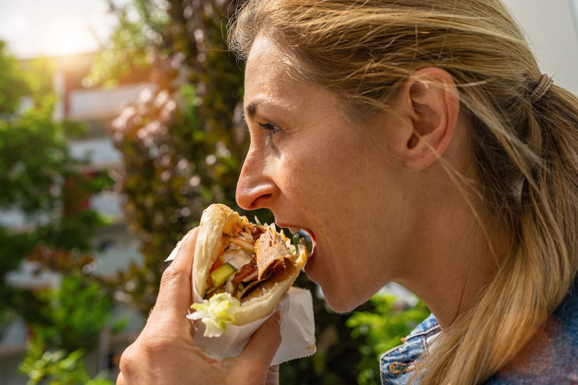 Döner krizi büyüyor: İçinde kuzu eti hariç her şey varmış - Resim : 1