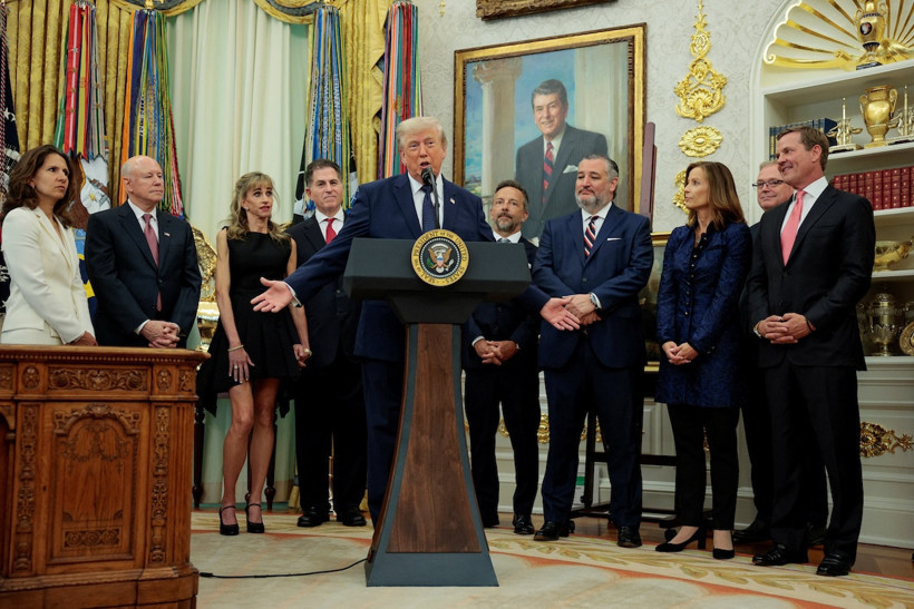 Milyarder kadının kol kasları Trump'ı gölgede bıraktı - Resim : 1