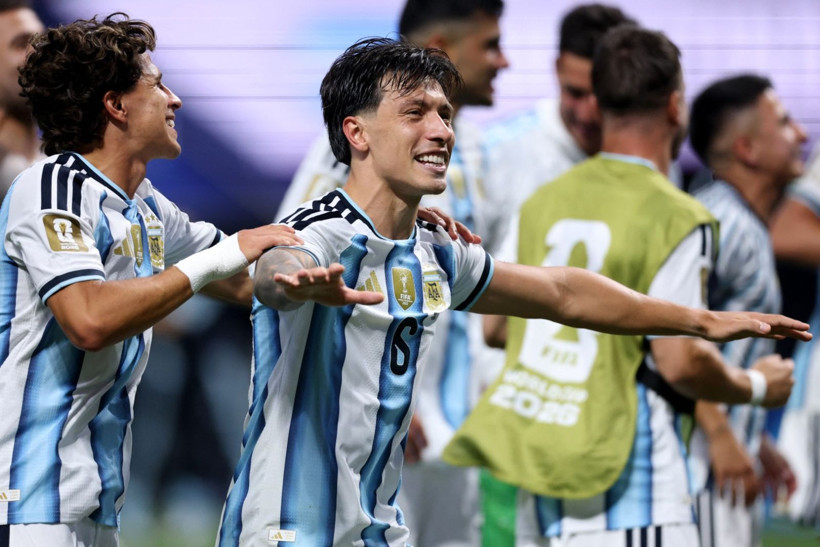Arjantin'den tarihi geri dönüş: Mısır'ı 2-0'dan dönüp 3-2 devirdi - Resim: 14