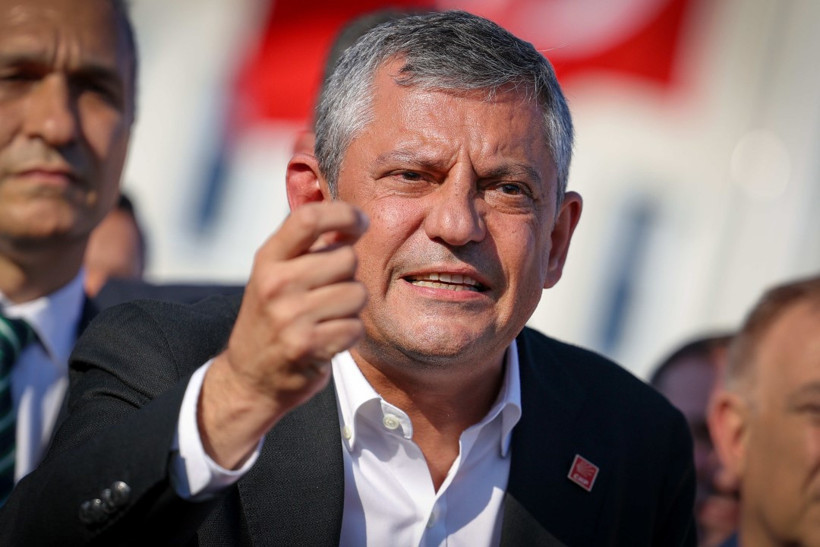 Özgür Özel: Suçsuzluktan aldığımız güçle dimdik ayaktayız - Resim : 5
