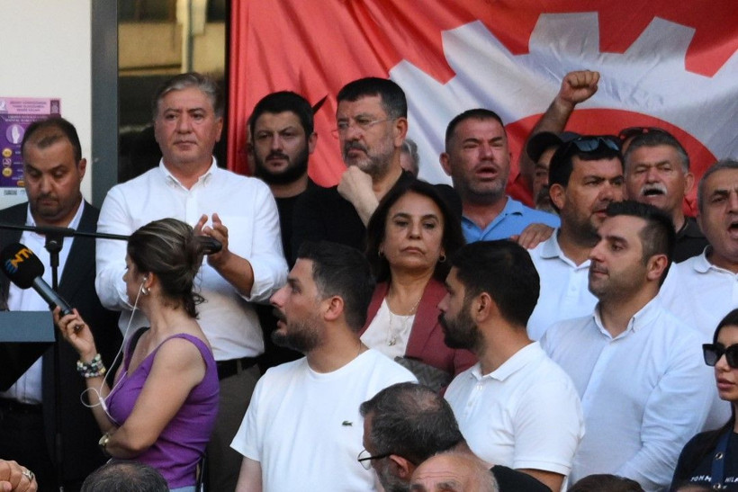 Çankaya Belediyesi önünde gözaltılara tepki - Resim: 14