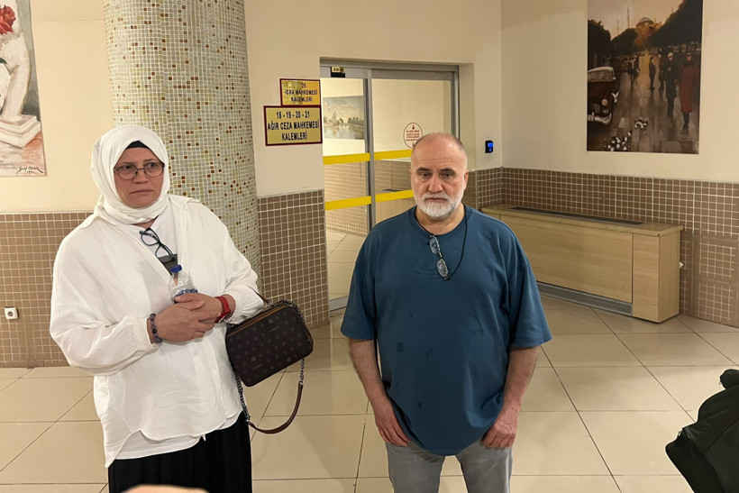 Duvarı yumruklayan acılı baba karakolluk oldu - Resim : 1