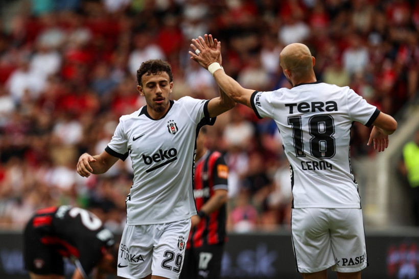 Beşiktaş hazırlık maçını kaybetti: Yeni transfer yine gol attı - Resim : 1