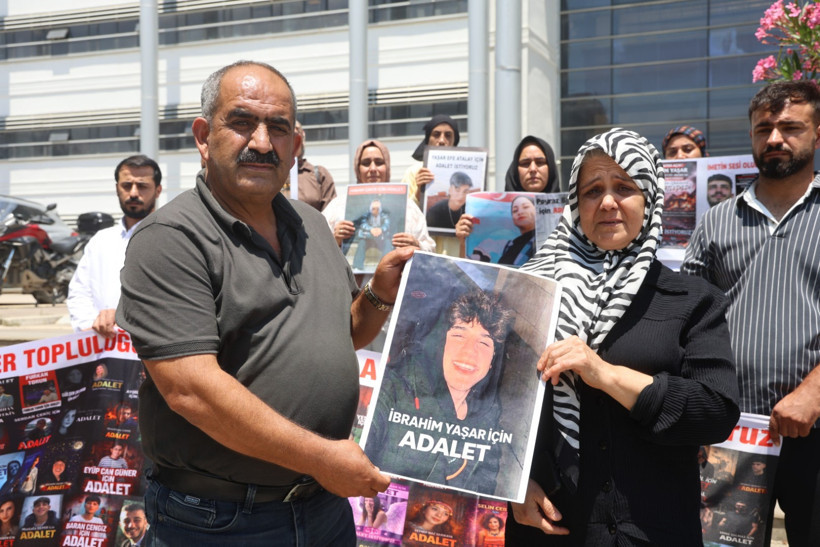19 yaşındaki genci diri diri yakıp öldürmüşlerdi: 'Şaka yapmak istedik' - Resim : 1