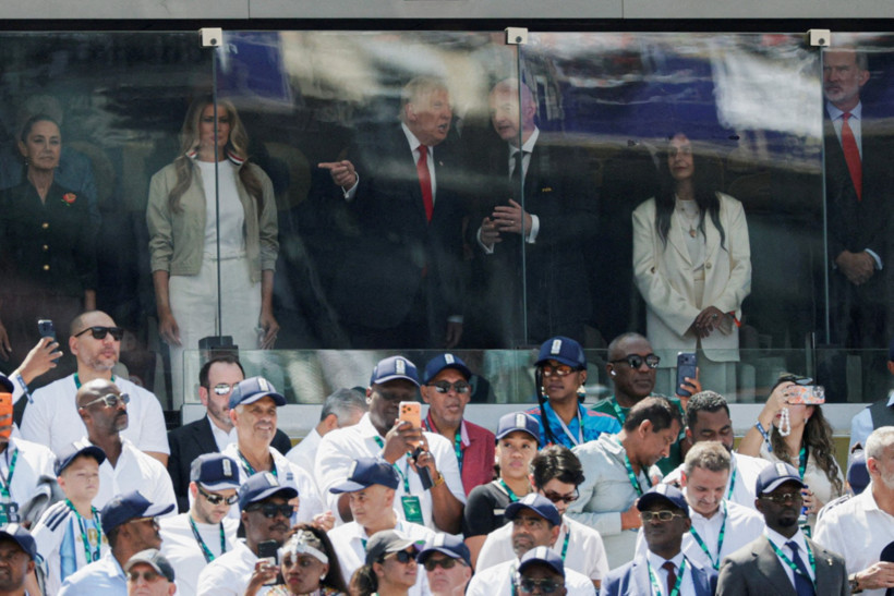 Trump'a Dünya Kupası finalinde özel koruma: Maçı kurşun geçirmez camın arkasından izledi - Resim : 2