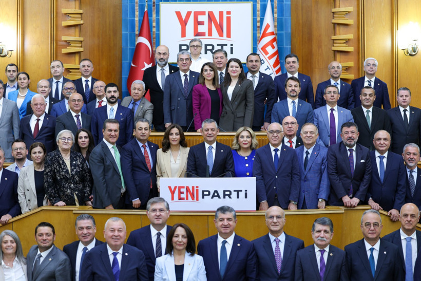 Yeni Parti'nin grup y&ouml;netimi belli oldu - Resim : 1