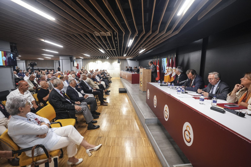 Dursun Özbek'ten Icardi ve transfer açıklaması: 'Cevabını bekliyorum' - Resim : 1