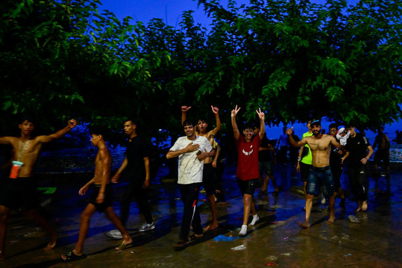 Binlerce mülteci İspanya'ya böyle girdi - Resim : 1