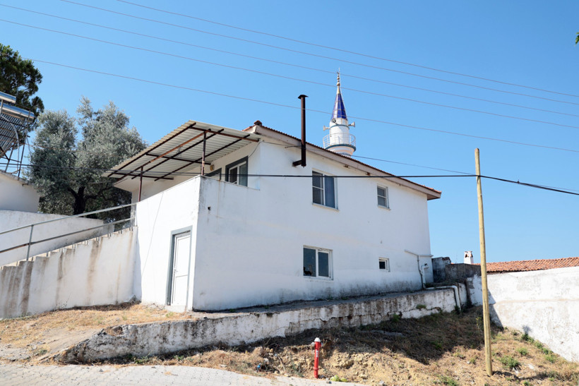 İstifa eden imamın lojmanından tonlarca çöp çıktı - Resim : 3