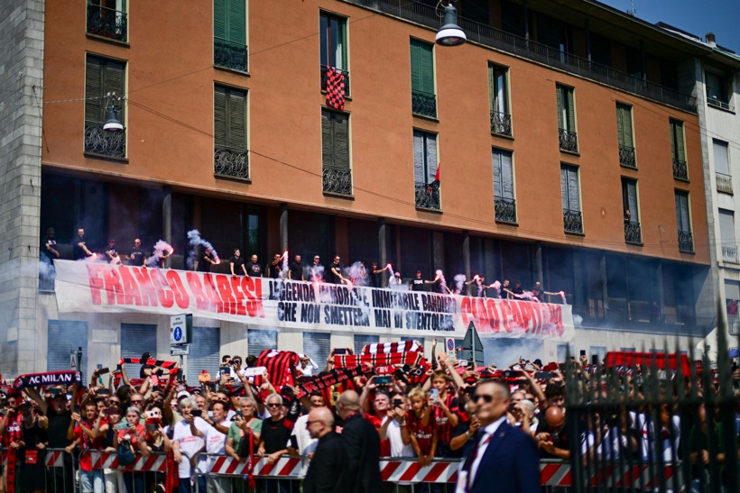 Efsane futbolcu Baresi'ye unutulmaz veda: Milan'ın sahibi ıslıklandı! - Resim: 17
