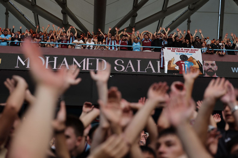 Salah'a unutulmaz tören: "Kupalar kazandırmak için buradayım" - Resim: 5