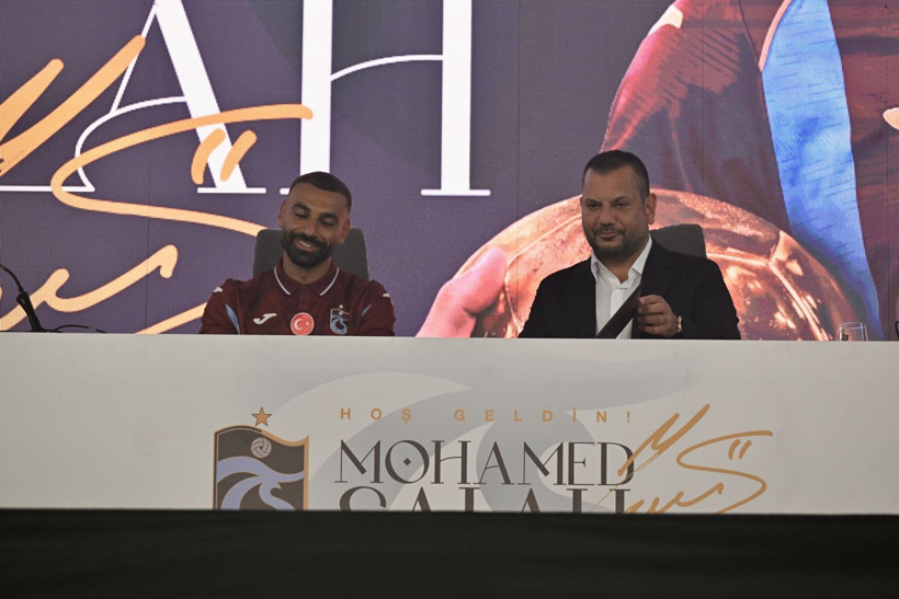 Salah'a unutulmaz tören: "Kupalar kazandırmak için buradayım" - Resim: 54