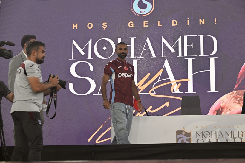 Salah'a unutulmaz tören: "Kupalar kazandırmak için buradayım" - Resim: 55