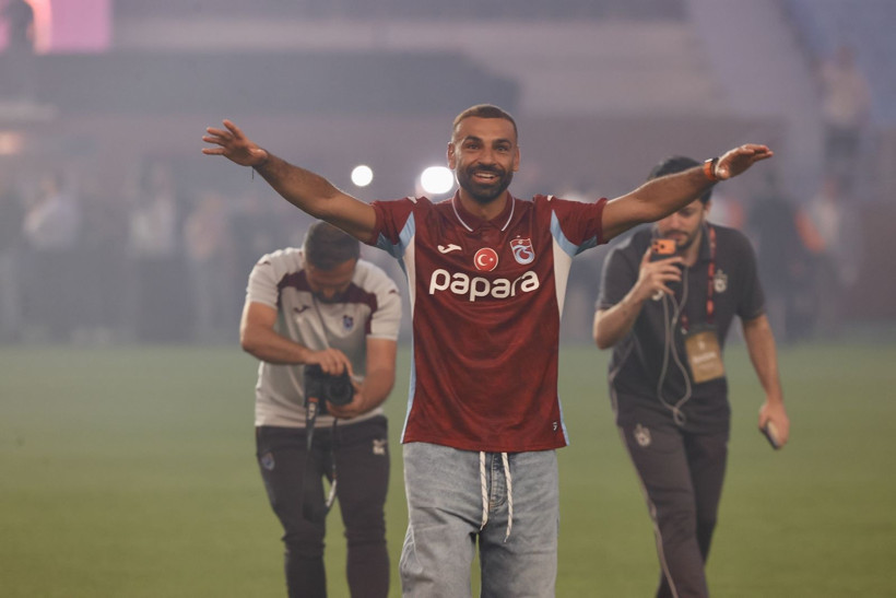 Salah'a unutulmaz tören: "Kupalar kazandırmak için buradayım" - Resim: 63