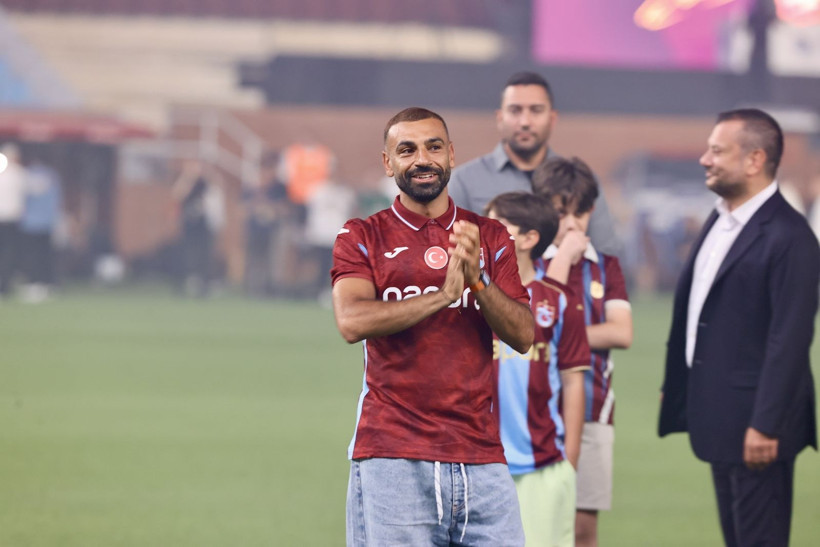 Salah'a unutulmaz tören: "Kupalar kazandırmak için buradayım" - Resim: 64