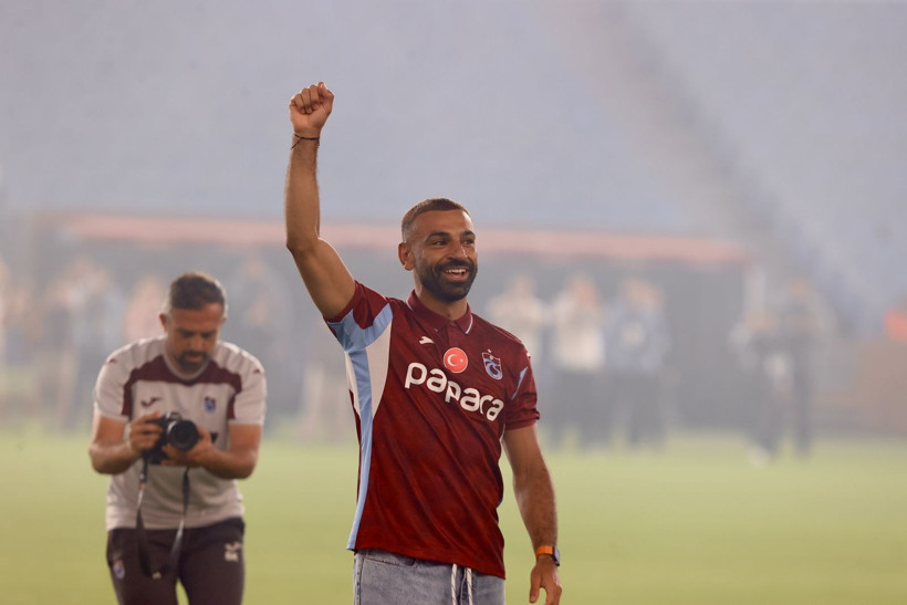 Salah'a unutulmaz tören: "Kupalar kazandırmak için buradayım" - Resim: 8