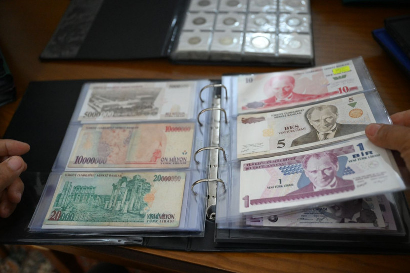 163 ülkenin parasından koleksiyon yaptı - Resim: 3