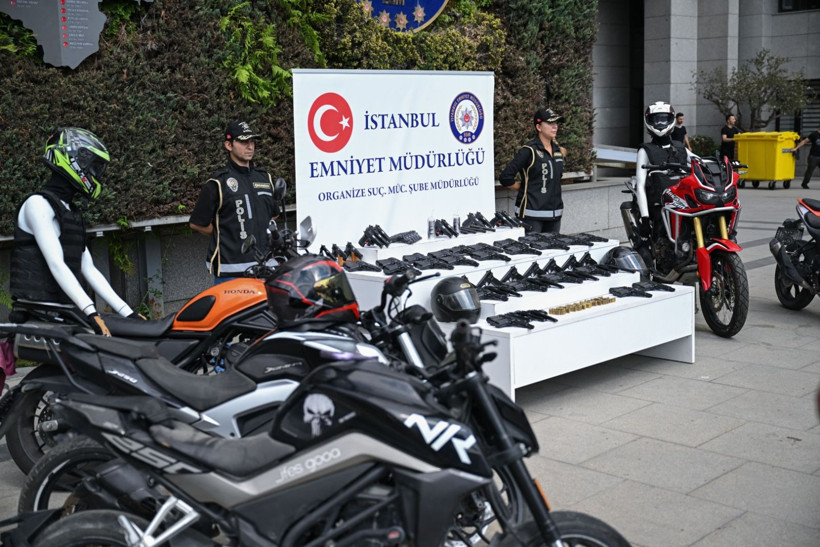 Emniyette çete sergisi - Resim: 4