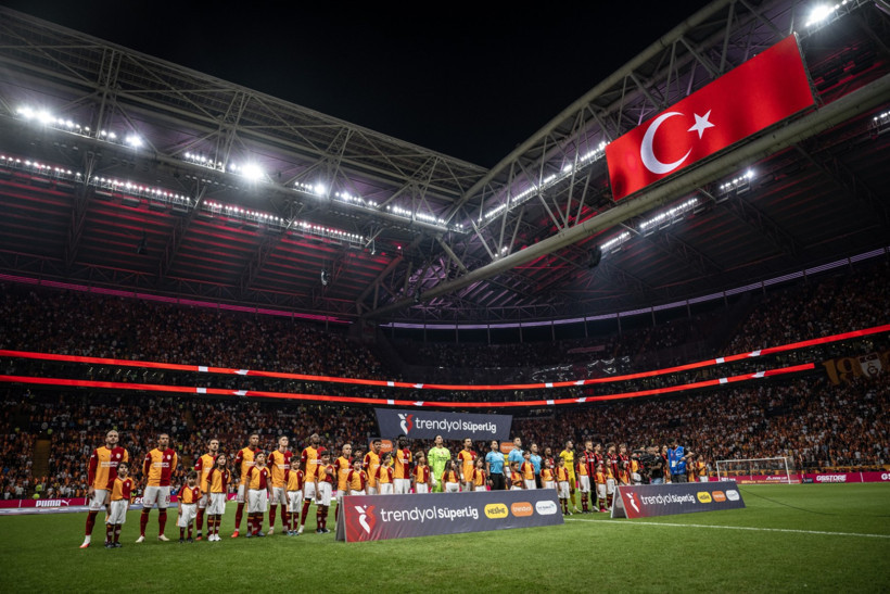 Süper Lig'de 88 günlük hasret sona erdi - Resim : 1