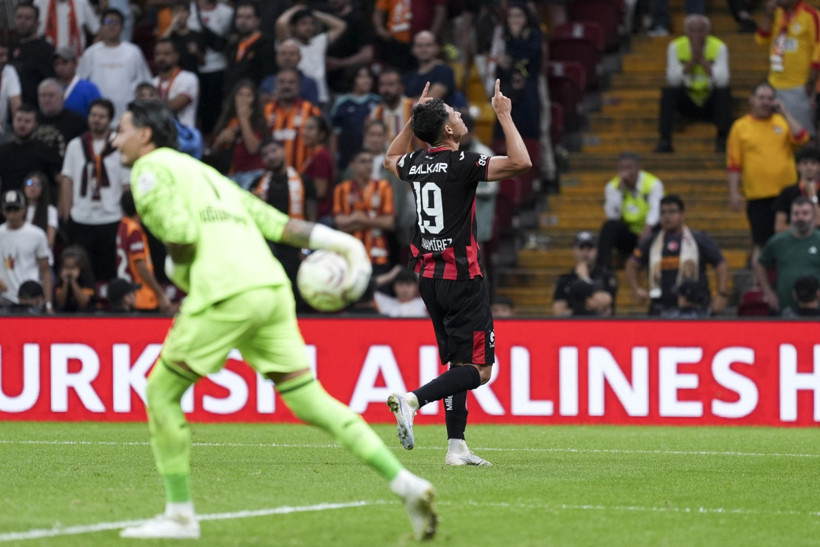 Son şampiyon evinde takıldı! Galatasaray ile Çorum FK yenişemedi: 2-2 - Resim : 5