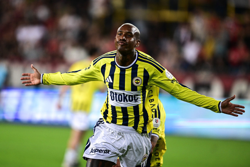 Fenerbahçe'ye Ankara'da Gençlerbirliği darbesi! İrfan Can duvar ördü: 2-1 - Resim : 1
