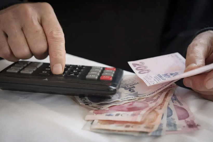 Memur ve emeklinin yeni maaşı ne kadar olacak? Rakamlar tek tek hesaplandı - Resim : 1