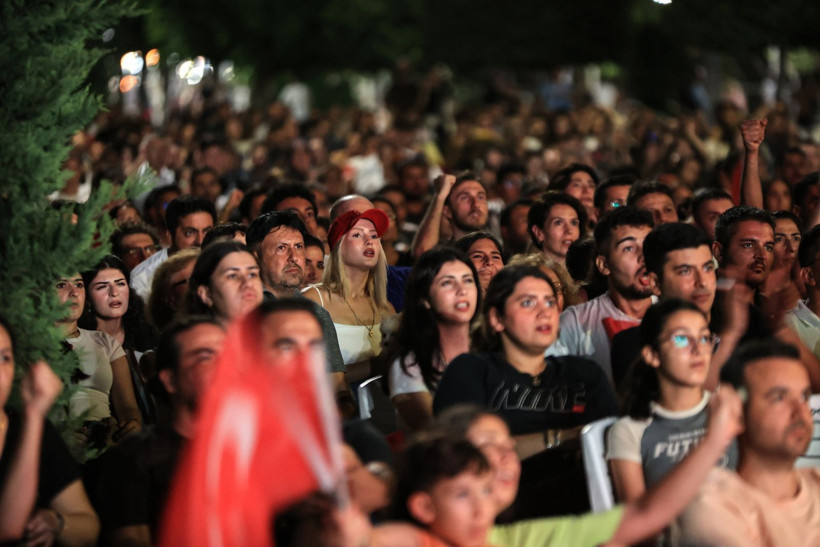 Türkiye, Filenin Sultanları için sokaklara döküldü - Resim: 9