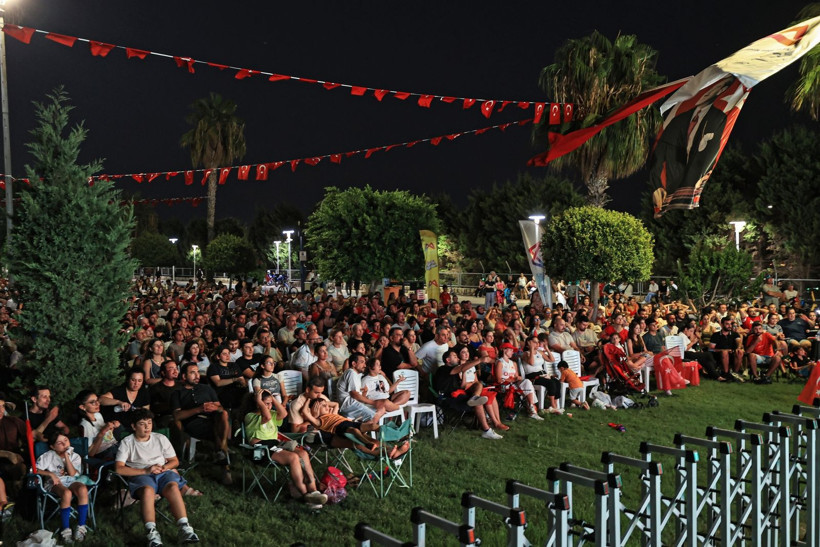 Türkiye, Filenin Sultanları için sokaklara döküldü - Resim: 11