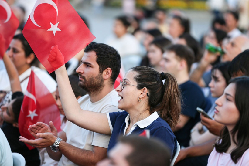 Türkiye, Filenin Sultanları için sokaklara döküldü - Resim: 2