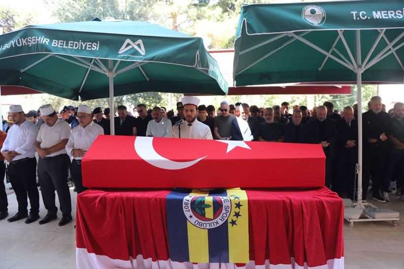 Gaziye en acı veda: Oğluyla ilk kez maça gitmişti - Resim: 2