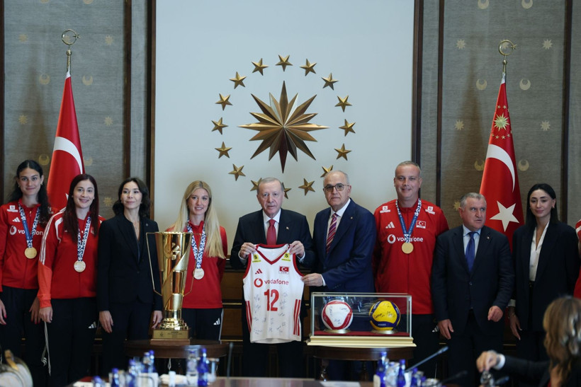 'Sultanlar', Saray'da: Tam kadro Erdoğan ziyareti - Resim: 13