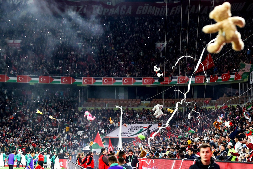 Konyaspor-Filistin maçı 89'da bitti: Nedeni anlaşılınca gözyaşları sel oldu - Resim: 1